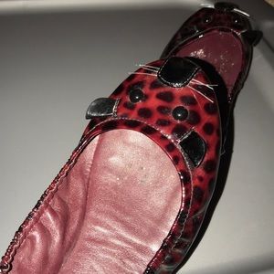 Marc Jacobs kitty cat flats 7.5